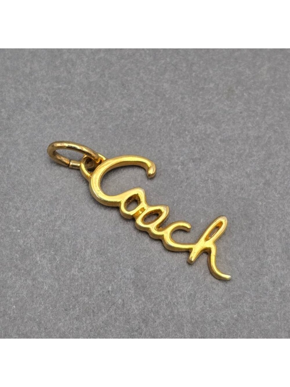 Vintage Coach Gold Tone Script Logo Pendant Cursive Name Charm Designer Jewelry - Picture 1 of 6